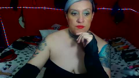 Snapshot of randymaturex01 chatting on 09/21/25, 07:48 Sonia online show from 09/21/25, 07:48