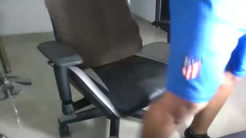 raphaeladam98 online show from 12/02/25, 03:56