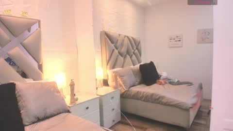 Snapshot of raquel_moore chatting on 10/03/25, 12:51 Raquel Moore online show from 10/03/25, 12:51