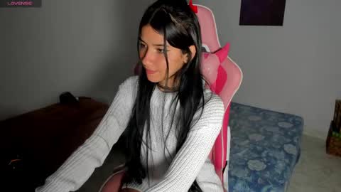 Raquell online show from 03/07/25, 03:40