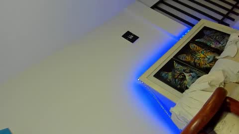 thalia online show from 11/19/25, 09:53