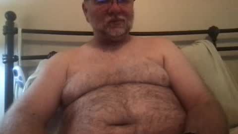 Snapshot of rattoy19 chatting on 01/15/25, 01:52 Rattoy online show from 01/15/25, 01:52