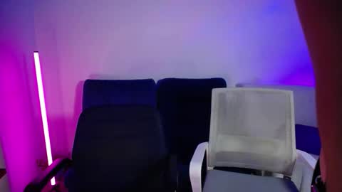 Ravenhudson online show from 11/12/25, 07:20