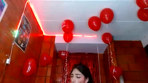 Snapshot of raven__purple chatting on 02/15/25, 02:15 raven__purple online show from 02/15/25, 02:15