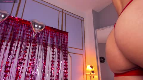 raven_jade_ online show from 02/15/25, 03:31