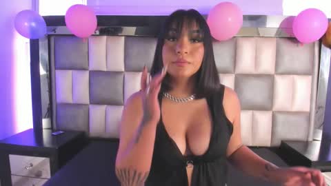 Snapshot of raven_js chatting on 11/17/25, 07:52 raven_js online show from 11/17/25, 07:52