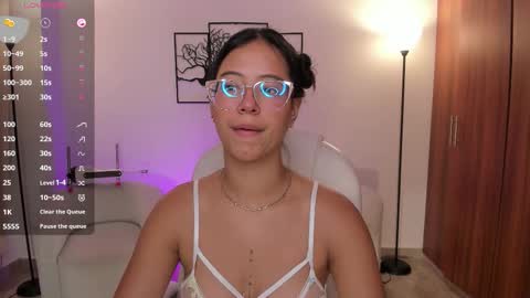 Raven online show from 11/18/25, 03:12