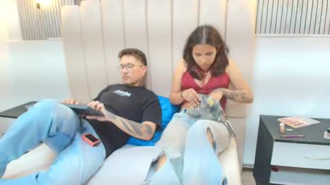 ravenandcody online show from 11/12/25, 03:40