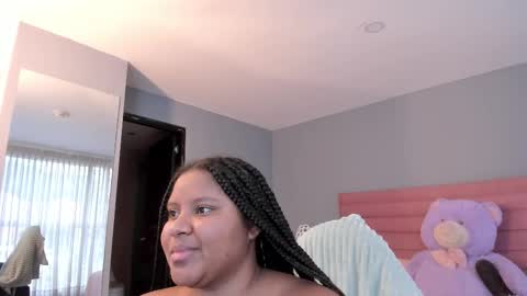 Snapshot of ravendipaul_ chatting on 09/30/25, 11:37 online show from 09/30/25, 11:37
