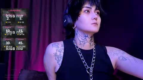 Raven online show from 10/20/25, 03:45