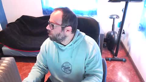 ravingr3d3 online show from 02/12/25, 09:10