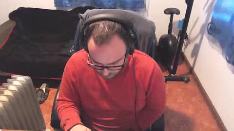 ravingr3d3 online show from 02/14/25, 03:15