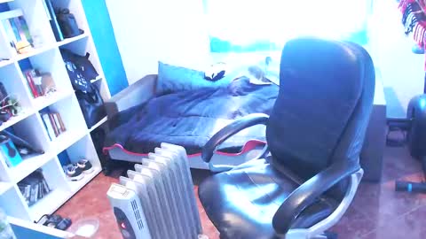 ravingr3d3 online show from 02/17/25, 12:16