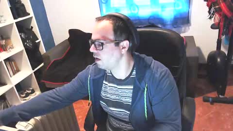 ravingr3d3 online show from 02/18/25, 09:10