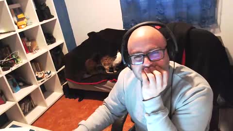 ravingr3d3 online show from 02/21/25, 01:44