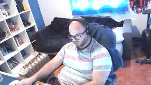 ravingr3d3 online show from 03/05/25, 12:00