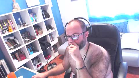 ravingr3d3 online show from 10/07/25, 09:39