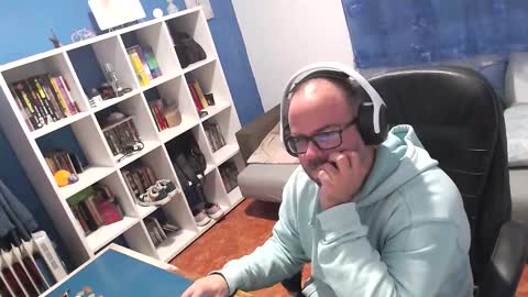 ravingr3d3 online show from 11/11/25, 10:43