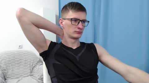 Ray Booy  online show from 11/18/25, 05:17