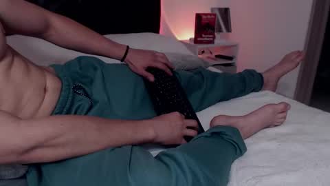 Snapshot of ray_weed chatting on 10/07/25, 09:34 Ray online show from 10/07/25, 09:34