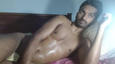 Snapshot of rayannzz chatting on 10/10/25, 12:42 eyan online show from 10/10/25, 12:42