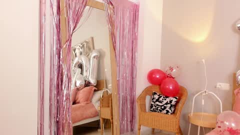 Raychell Black  online show from 12/21/24, 04:25