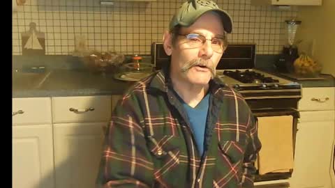 Snapshot of raylene4u2 chatting on 02/20/25, 09:00 Ray online show from 02/20/25, 09:00