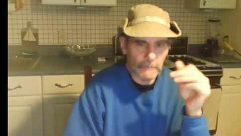 Ray online show from 11/06/25, 12:06