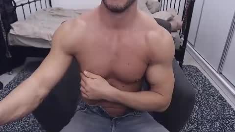 Razvan online show from 12/22/24, 02:28