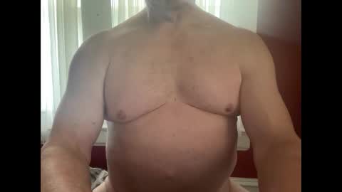 Snapshot of rdubro chatting on 03/06/25, 04:49 rdubro online show from 03/06/25, 04:49