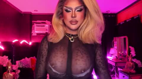 Snapshot of real_dom_phuta chatting on 09/11/25, 11:10 Miss Katrina De Futah Goddess of HELL online show from 09/11/25, 11:10