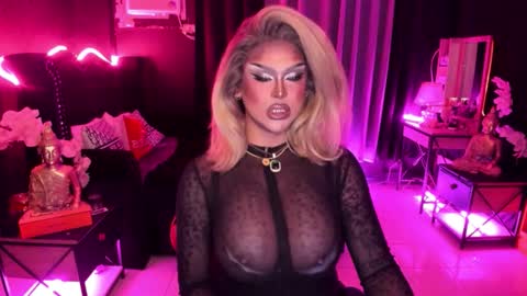 Snapshot of real_dom_phuta chatting on 09/12/25, 02:11 Miss Katrina De Futah Goddess of HELL online show from 09/12/25, 02:11