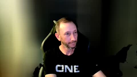 Snapshot of reallybigdick6969 chatting on 11/16/25, 03:56 reallybigdick6969 online show from 11/16/25, 03:56