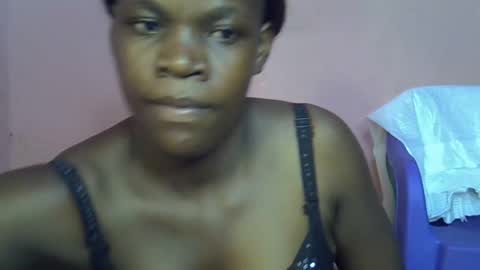 realme20000 online show from 11/16/25, 11:38