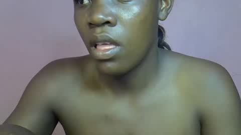 realme20000 online show from 11/16/25, 11:43