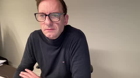 realstuff_ online show from 12/09/24, 03:33