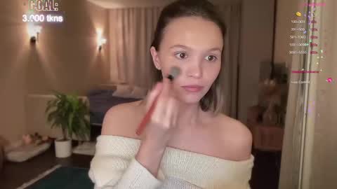 Snapshot of realsupermichael chatting on 12/03/24, 07:00 AliceEve online show from 12/03/24, 07:00