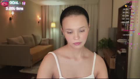 Snapshot of realsupermichael chatting on 01/04/25, 08:48 AliceEve online show from 01/04/25, 08:48