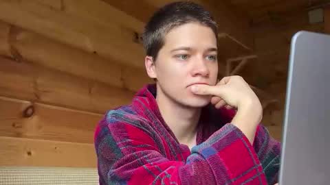 Snapshot of realsupermichael chatting on 09/13/25, 09:09 AliceEve online show from 09/13/25, 09:09