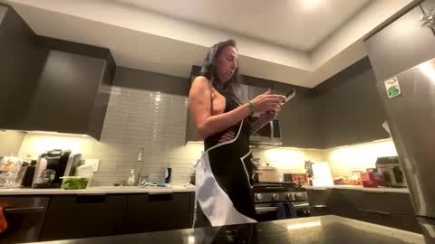 rebajo420 online show from 11/23/25, 01:38