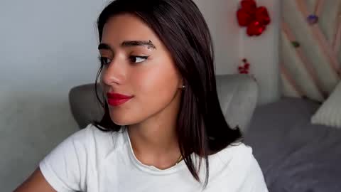 Snapshot of rebeca_cortez55 chatting on 12/31/24, 06:13 Rebecca online show from 12/31/24, 06:13