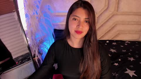 Snapshot of rebeca_williams_ chatting on 01/07/25, 11:24 Rebeca Williams online show from 01/07/25, 11:24