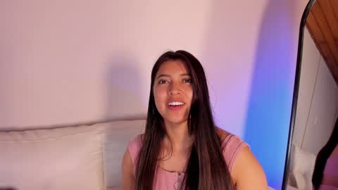 Snapshot of rebeca_williams_ chatting on 01/11/25, 03:02 Rebeca Williams online show from 01/11/25, 03:02