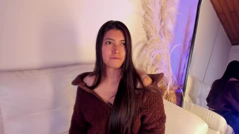 Snapshot of rebeca_williams_ chatting on 01/22/25, 11:32 Rebeca Williams online show from 01/22/25, 11:32