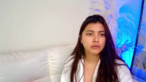 Snapshot of rebeca_williams_ chatting on 02/19/25, 02:55 Rebeca Williams online show from 02/19/25, 02:55