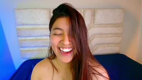 Snapshot of rebeca_williams_ chatting on 03/04/25, 12:39 Rebeca Williams online show from 03/04/25, 12:39