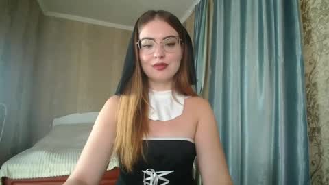 Rebecca online show from 09/19/25, 12:50