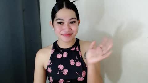 Snapshot of rebecca_slutt chatting on 10/11/25, 06:01 its me asian rebecca online show from 10/11/25, 06:01