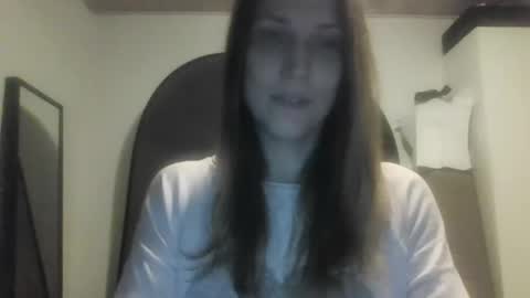 Snapshot of rebornrao chatting on 10/24/25, 06:04 Keely KeKe Kiwi online show from 10/24/25, 06:04
