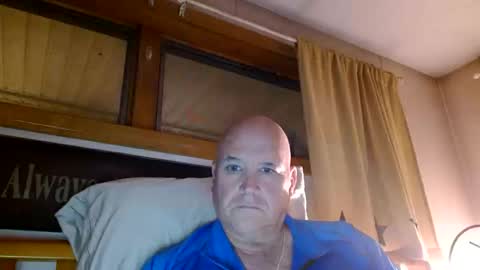 Mtn. Man online show from 10/12/25, 01:37